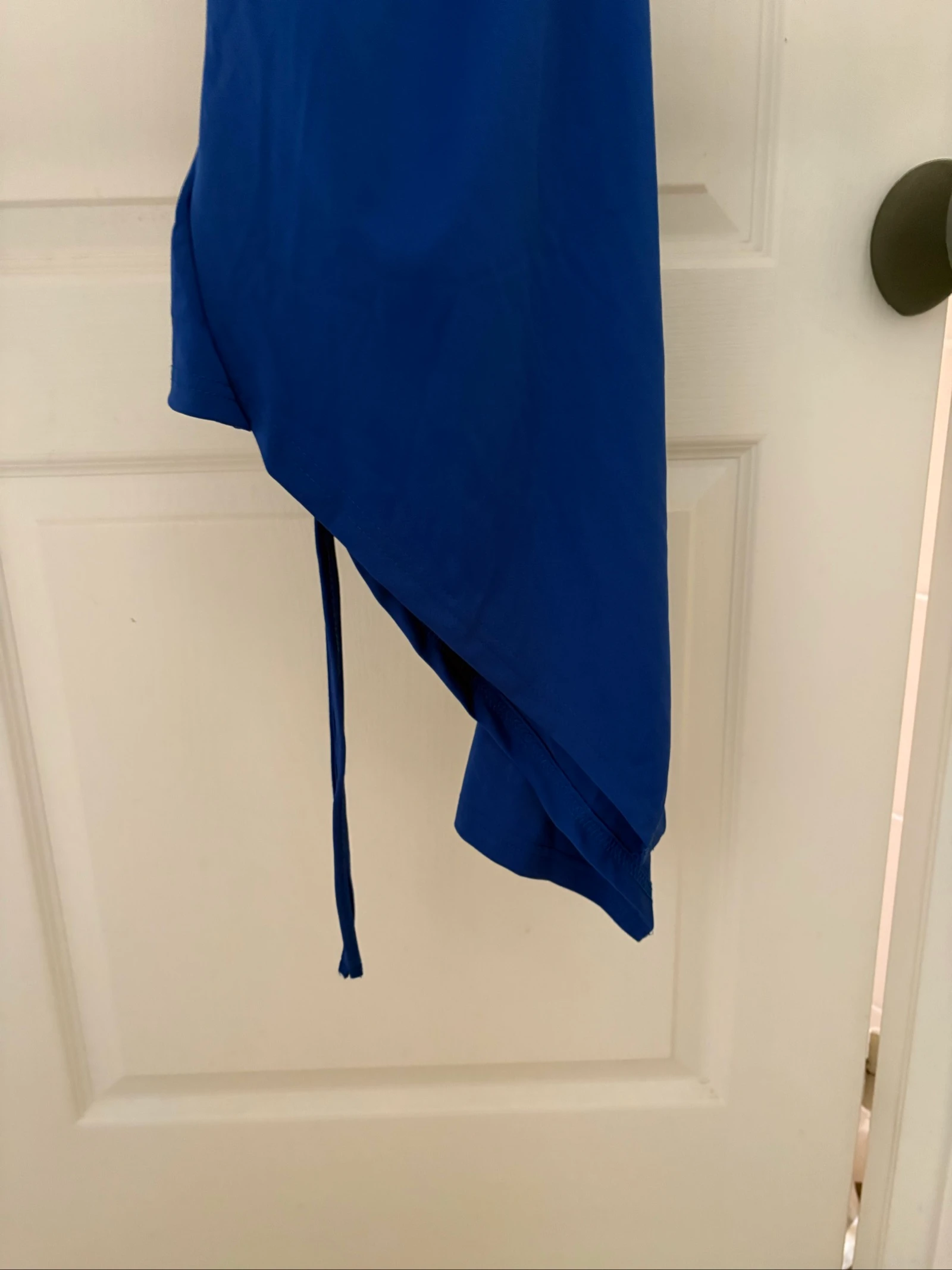 Asymmetrische blauwe rugvrije jurk - Maat XS/XXS – photo 8